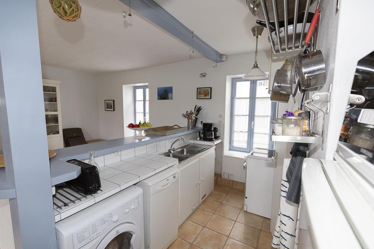 Un air de vacances au milieu de l'océan Ile d'Yeu Extérieur photo